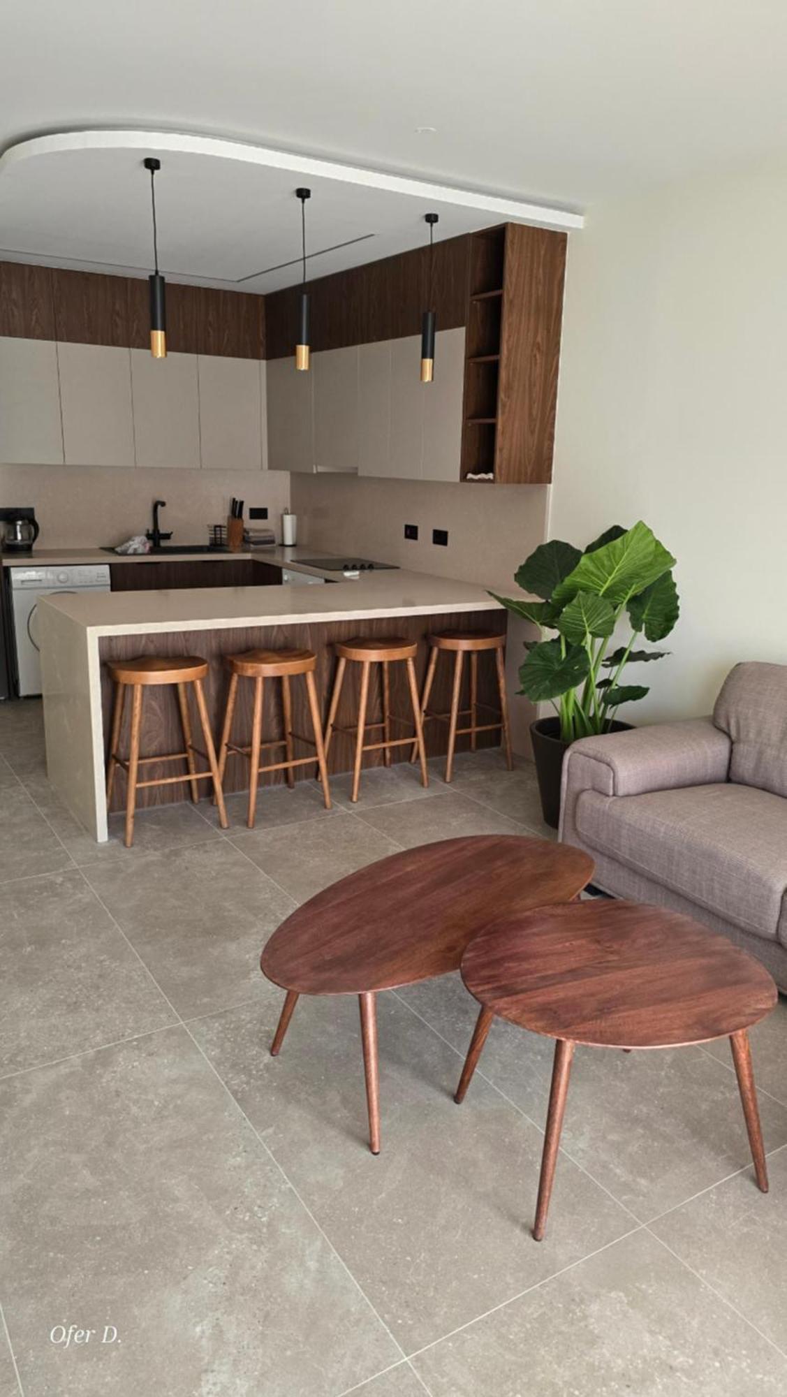 Dahan Sirena Lighthouse Luxury Apartment Paphos Bagian luar foto